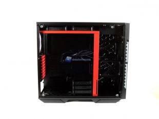 In-Win-509-ROG-Edition-23